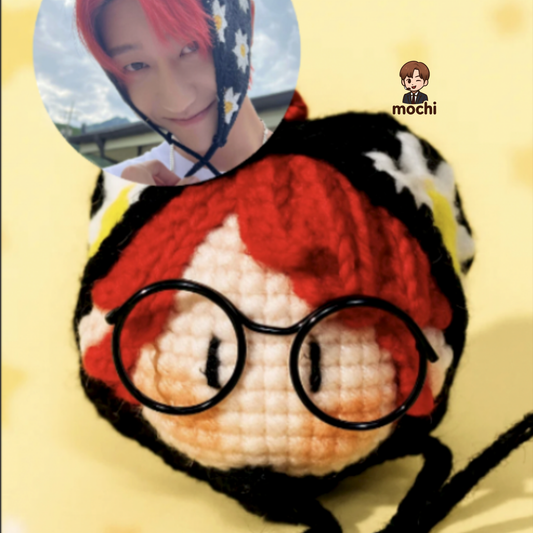 18 pieces gift box inspired by KeychainThe8 in Seventeen Dolls Handmade Plush Doll