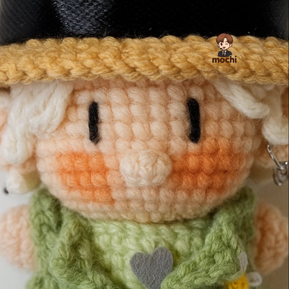 18 pieces gift box inspired by gdragon Keychain Dolls Handmade Plush Doll