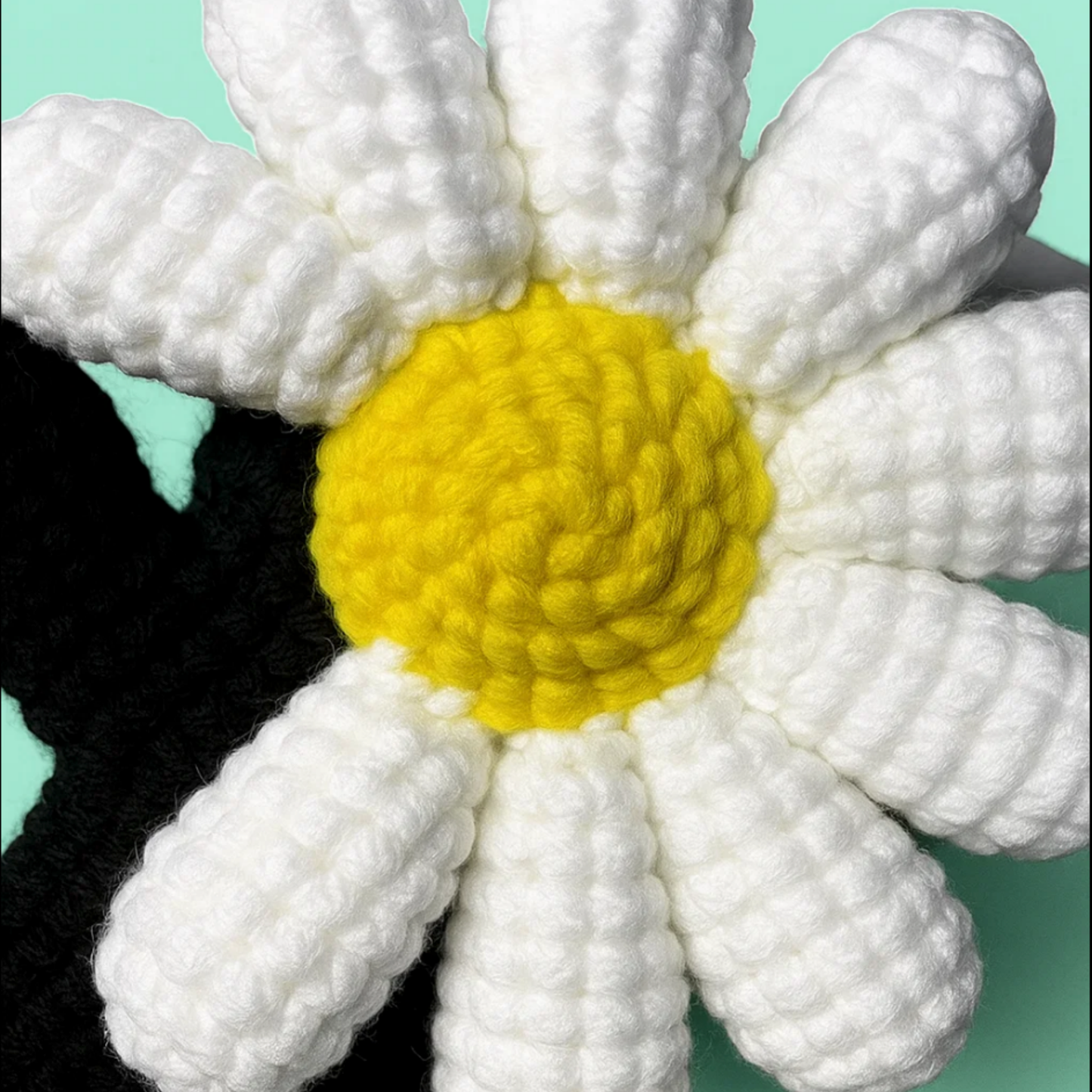 18 pieces gift box inspired by gdragon little daisy Keychain Dolls Handmade Plush Doll