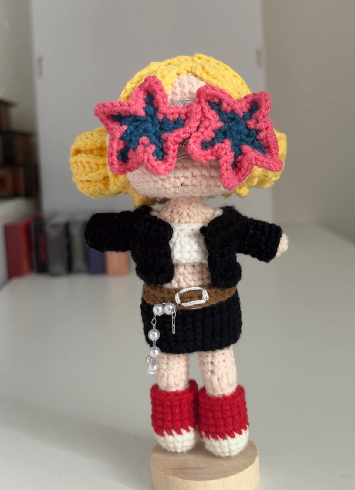 18 pieces gift box inspired by rose blackpink Keychain Dolls Handmade Plush Doll